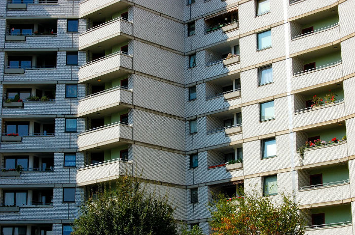 Remica facilita que las comunidades de propietarios puedan financiar la renovación de sus instalaciones